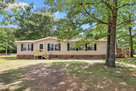 210 Chapel Ridge Road Richlands NC 28574