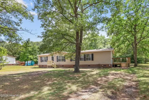 210 Chapel Ridge Road Richlands NC 28574