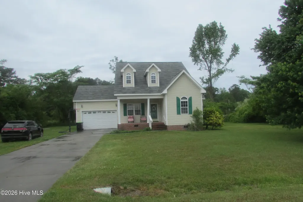 101 Terrell Lane Clinton NC 28328