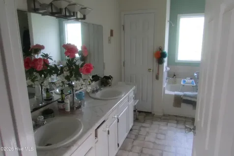 101 Terrell Lane Clinton NC 28328