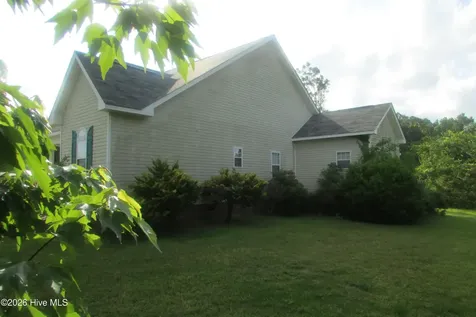 101 Terrell Lane Clinton NC 28328