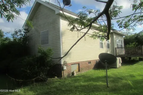 101 Terrell Lane Clinton NC 28328