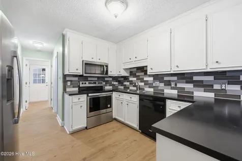302 Nantucket Court Winterville NC 28590