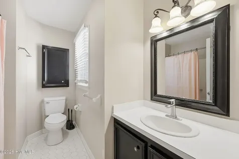 302 Nantucket Court Winterville NC 28590