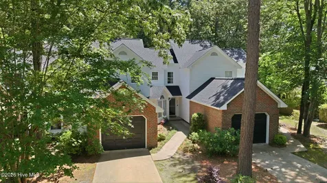 302 Nantucket Court Winterville NC 28590