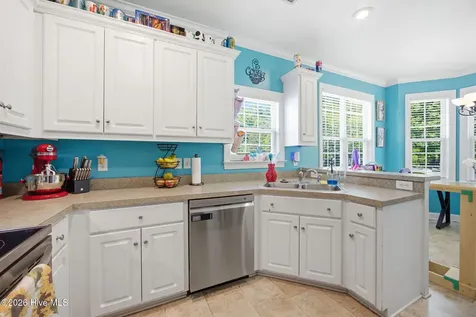 2752 Barefoot Lane Winterville NC 28590