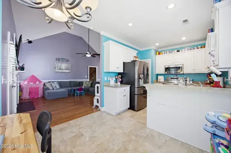 2752 Barefoot Lane Winterville NC 28590