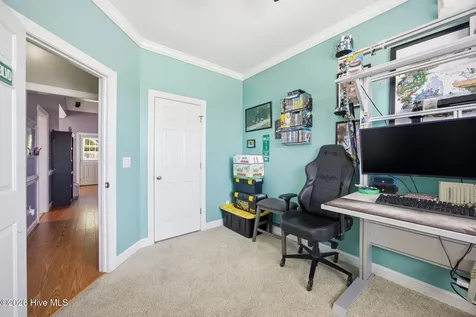 2752 Barefoot Lane Winterville NC 28590