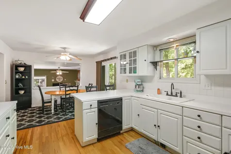 527 North Line Drive Hampstead NC 28443