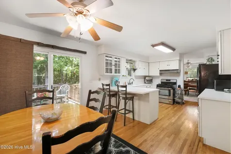 527 North Line Drive Hampstead NC 28443
