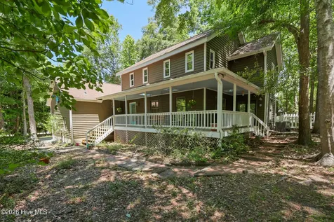 527 North Line Drive Hampstead NC 28443