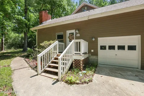527 North Line Drive Hampstead NC 28443