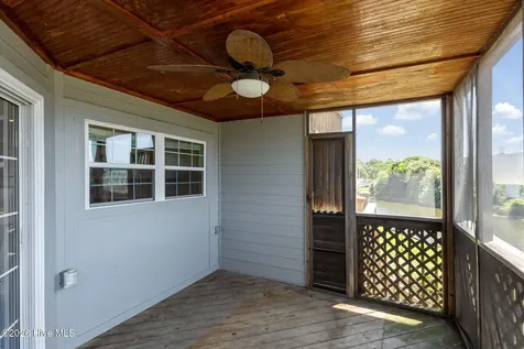 8711 Plantation Drive Emerald Isle NC 28594