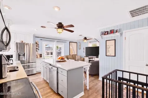 2025 Yorktown Street Kill Devil Hills NC 27948