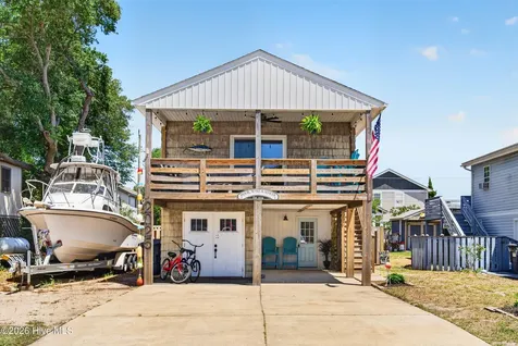 2025 Yorktown Street Kill Devil Hills NC 27948