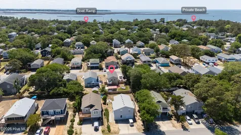 2025 Yorktown Street Kill Devil Hills NC 27948