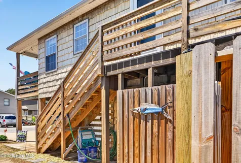 2025 Yorktown Street Kill Devil Hills NC 27948