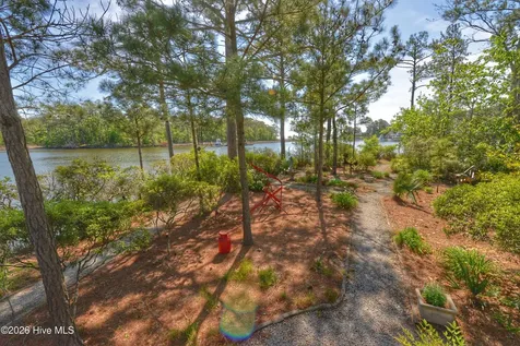 5632 Styron Drive Oriental NC 28571