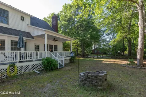 3655 Hillcrest Drive Farmville NC 27828