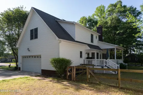 3655 Hillcrest Drive Farmville NC 27828