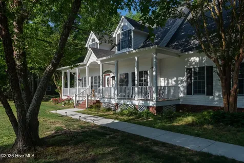 3655 Hillcrest Drive Farmville NC 27828
