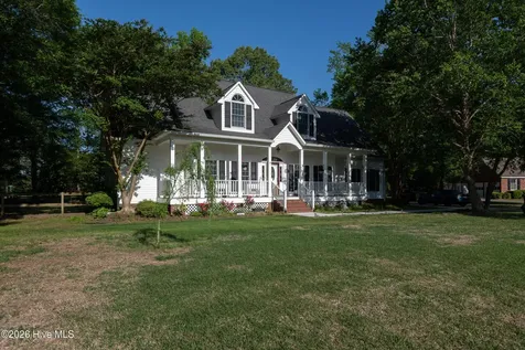3655 Hillcrest Drive Farmville NC 27828