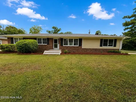 502 Clearbrook Drive Wilmington NC 28409