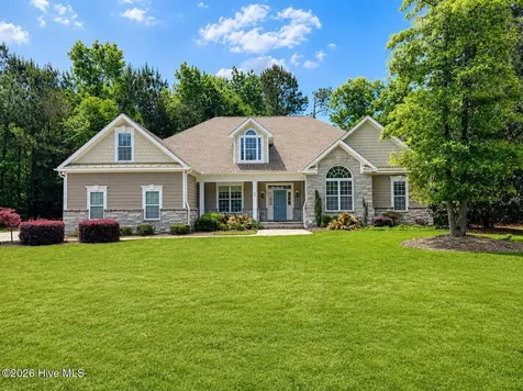 39 Excalibur Point Hampstead NC 28443