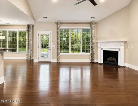 39 Excalibur Point Hampstead NC 28443
