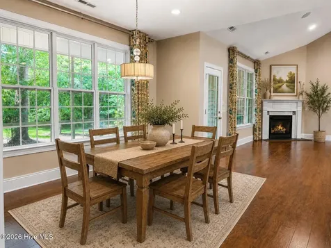 39 Excalibur Point Hampstead NC 28443