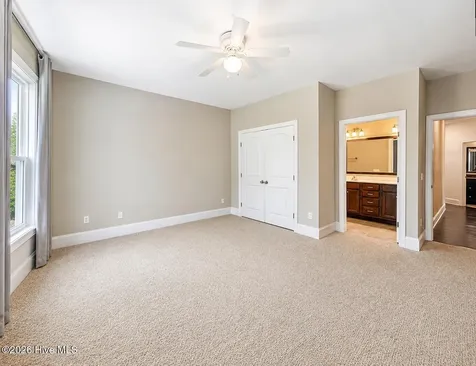 39 Excalibur Point Hampstead NC 28443