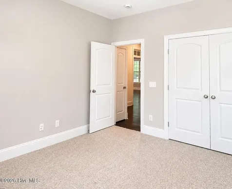 39 Excalibur Point Hampstead NC 28443