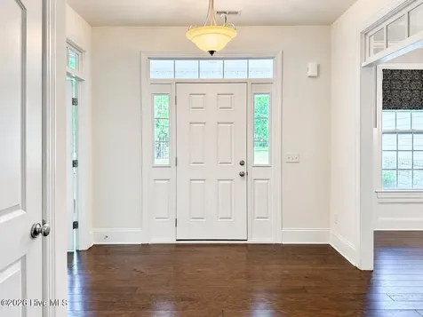 39 Excalibur Point Hampstead NC 28443