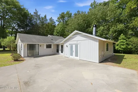 123 Wildwood Drive New Bern NC 28562