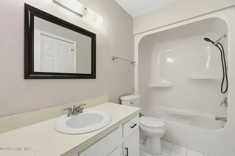 123 Wildwood Drive New Bern NC 28562