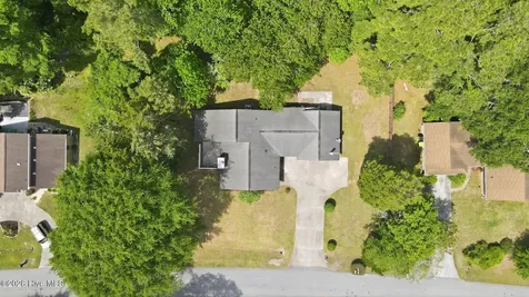 123 Wildwood Drive New Bern NC 28562