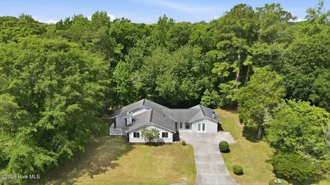 123 Wildwood Drive New Bern NC 28562