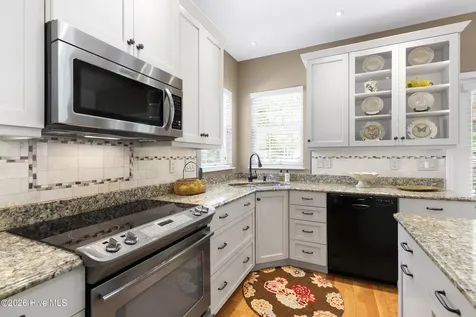 7701 Lost Tree Road Wilmington NC 28411