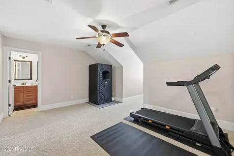 1921 Leighton Drive Greenville NC 27834