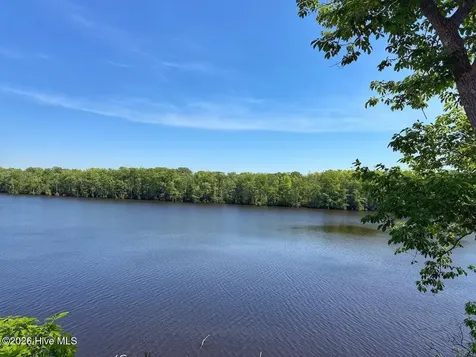 206 Riversedge Drive Winton NC 27986
