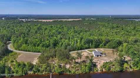 206 Riversedge Drive Winton NC 27986