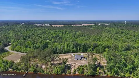 206 Riversedge Drive Winton NC 27986