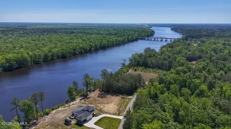 206 Riversedge Drive Winton NC 27986