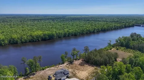 206 Riversedge Drive Winton NC 27986