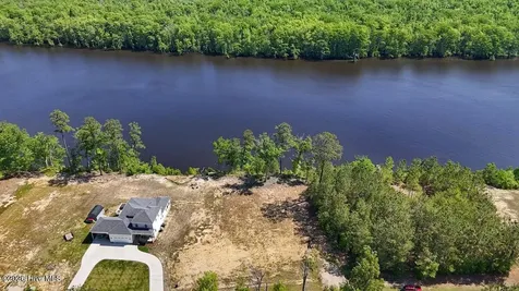 206 Riversedge Drive Winton NC 27986