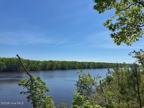 206 Riversedge Drive Winton NC 27986