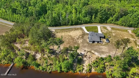 206 Riversedge Drive Winton NC 27986