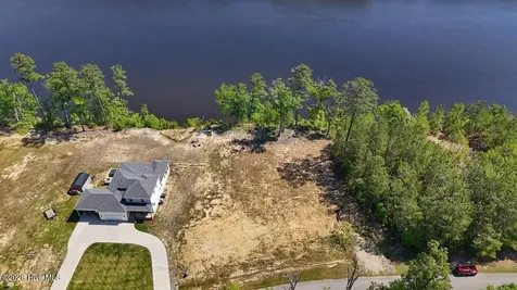 206 Riversedge Drive Winton NC 27986