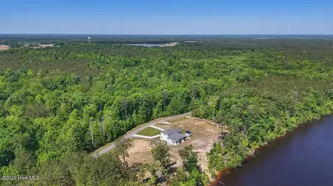 206 Riversedge Drive Winton NC 27986