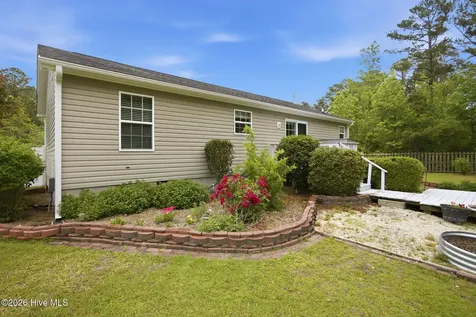 100 Fox Run Drive Hampstead NC 28443